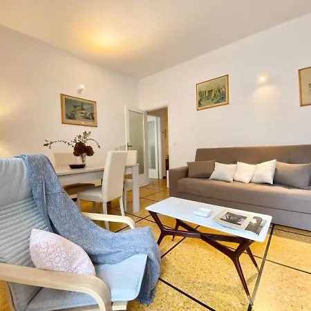 Apartman Casaviva- Ampio E Luminoso Quadrilocale A *