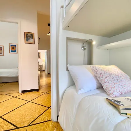 Casaviva- Ampio E Luminoso Quadrilocale A Апартаменты *