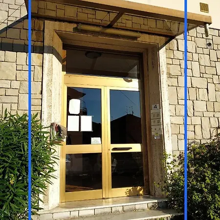 Casaviva- Ampio E Luminoso Quadrilocale A